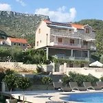 In Mit Meerblick, Terrasse, Klimaanlage, W-lan Appartement *