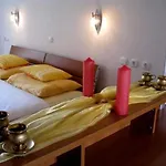 Appartement In Mit Meerblick, Terrasse, Klimaanlage, W-lan