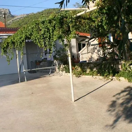 Appartement In Mit Meerblick, Terrasse, Klimaanlage, W-lan